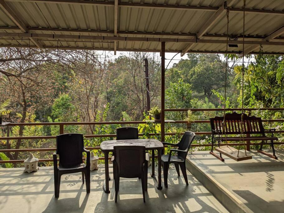 Lobville Homestay Karjat Exterior photo